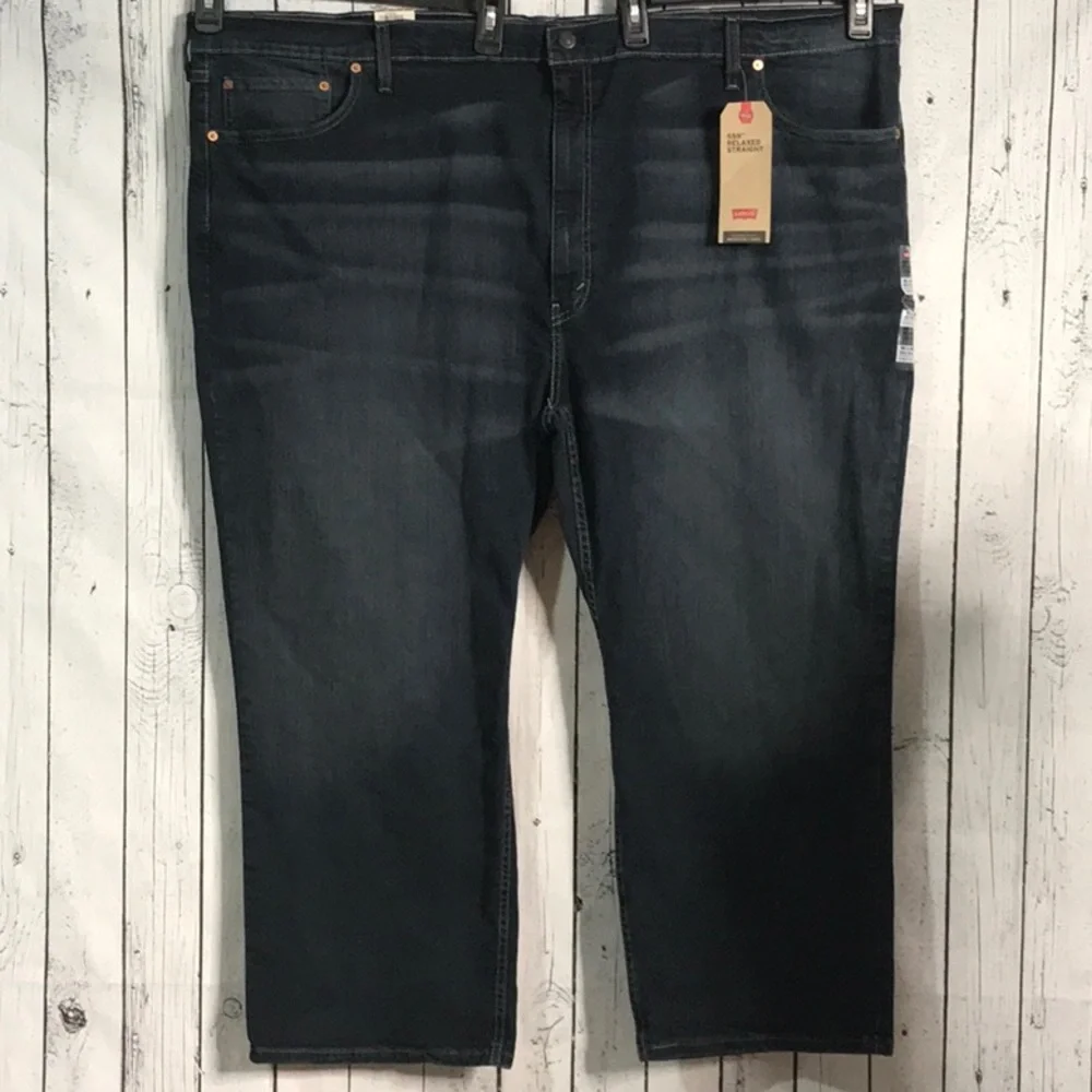 NWT Levi’s jeans 559 relaxed big W 56 x L 28